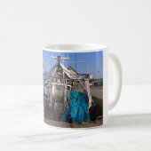 Hafen von Saint-Vaast-la-Hougue in Frankreich Kaffeetasse (VorderseiteRechts)