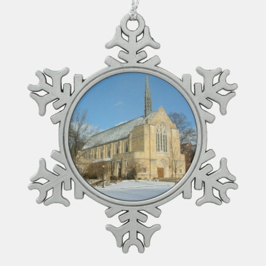 Hafenkapelle im Winter an der Grove City Uni Schneeflocken Zinn-Ornament (Vorderseite)