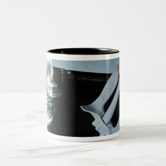 Hafenseite Mark II Stockless Anker Zweifarbige Tasse (Mittel)