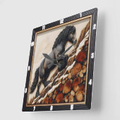 Haflinger Climb: Kunsthandwerk aus Holz Quadratische Wanduhr (Winkel)