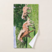 Haflinger Pferde mit Niedlichen Foals Run Funny Fo Badhandtuch Set (Handtuch)