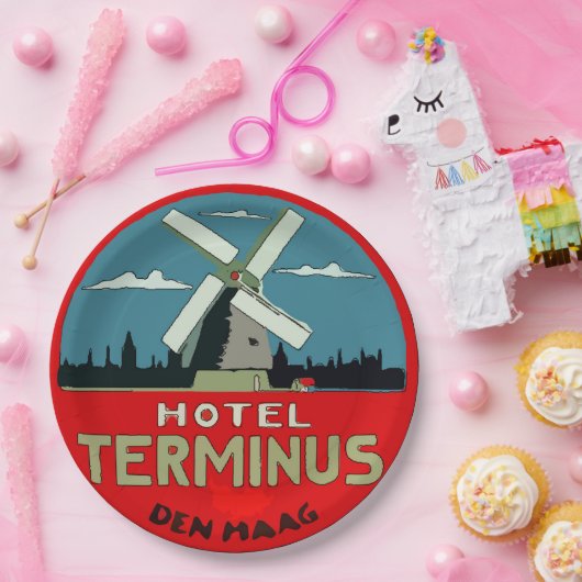 Hage Hotel, Paper Teller (Party)