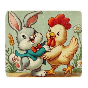 Hähnchen und Kaninchen aus niedlichem, Vintagem Ca Schneidebrett