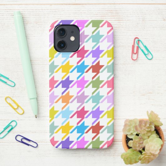 Hahnentrittmuster Multicolor+White Big Pattern iPhone Hülle (Auf dem Schreibtisch)