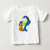 Hai als Skater mit Skateboard Baby T-shirt (Vorderseite)