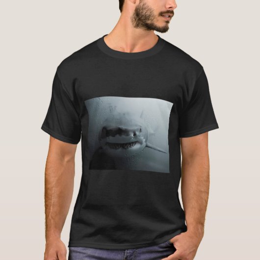 Hai durch das frostige Glas T-Shirt (Vorderseite)