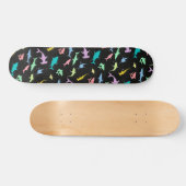 Hai farbenfroher Schatten auf der Dunklen Galaxie Skateboard (Horizontal)