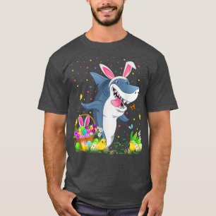 Hai Fisch Bunny Egg Jagen Große Weiße Hai Eas T-Shirt