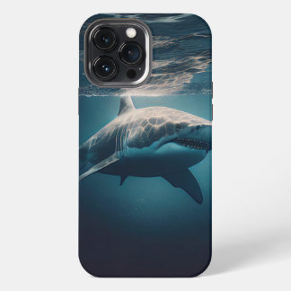 Hai im Meer iPhone 13 Pro Max Hülle