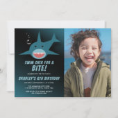 Hai in jedem Alter Geburtstag Foto Einladung (Vorderseite)