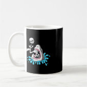 Hai isst Skeleton Spaß Halloween Jungs Mädchen Kin Kaffeetasse (Links)