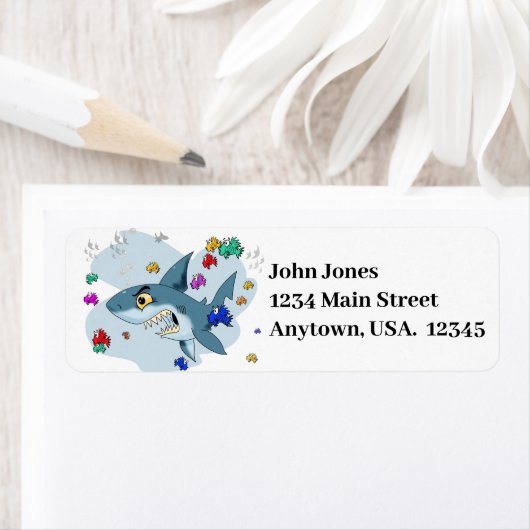 Hai unter Fischen (Insitu)