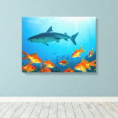 Hai unter Goldfischen Leinwanddruck (Insitu (Holzboden))