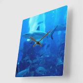 Hai Unterwasser! Quadratische Wanduhr (Winkel)