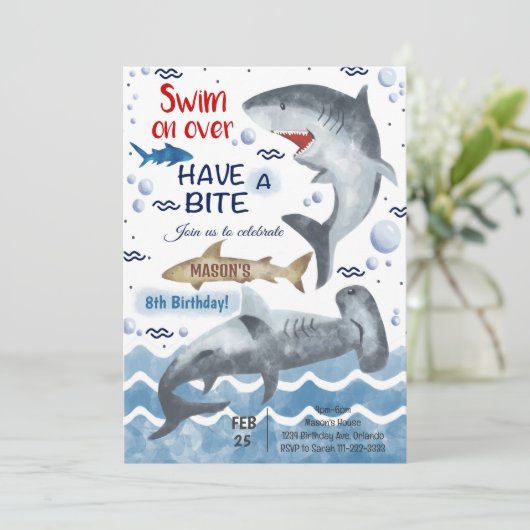 Hai zum Geburtstag Einladung (Stehend Vorderseite)