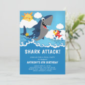 Haiangriff Pool Party Geburtstag Einladung (Stehend Vorderseite)