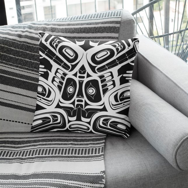 Haida Eagle Thunderbird Nordwestkolumbien Kissen (Von Creator hochgeladen)