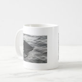 Haifisch-Flosse Kaffeetasse (Vorderseite Links)