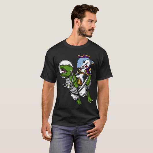 Haifisch-Piraten-Astronauten-Reitraum T-Rex T-Shirt (Vorne ganz)