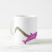 Haifisch-Regenbogen Wurf-oben Kaffeetasse (Vorderseite Links)