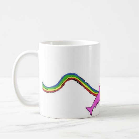 Haifisch-Regenbogen Wurf-oben Kaffeetasse (Links)