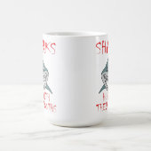 Haifisch-Umarmung mit der Mund-lustigen Tasse (Mittel)