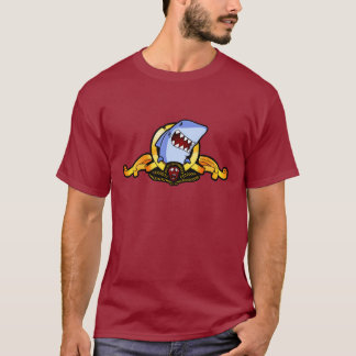 Haifische für Grund-T - Shirt der Haifische
