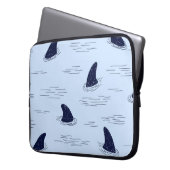 Haifischflossen-Ozeanmuster Laptopschutzhülle (Vorderseite Links)
