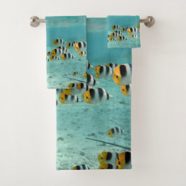 Haifischjagd in der tropischen Lagune von Bora Bor Badhandtuch Set