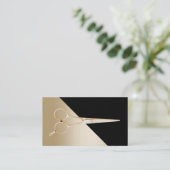 Hair Stylist Moderne Black & Gold Schere Visitenkarte (Stehend Vorderseite)