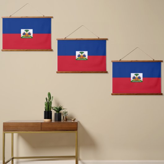 Haitis Flagge Wandteppich Mit Holzrahmen (Asymmetrisch)