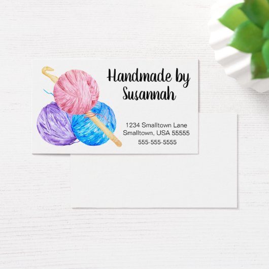 Häkelbügel und Garne handgefertigt (Schreibtisch)