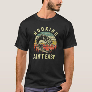 Haken ist nicht einfach Retro lustiger Bassfischen T-Shirt