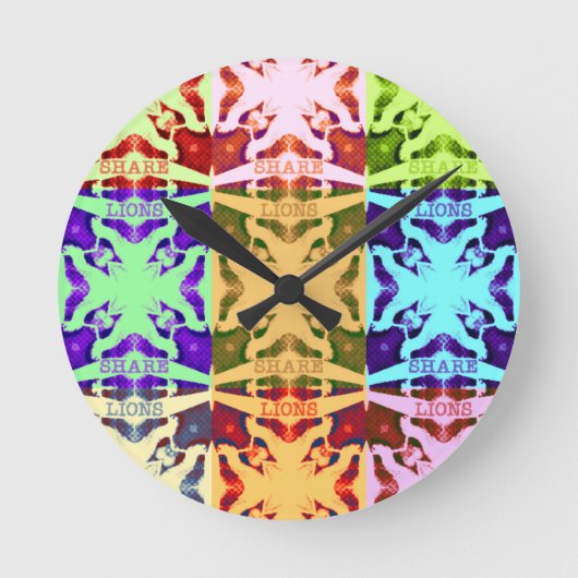 Hakuna Matata Löwengeschenk Runde Wanduhr (Vorderseite)