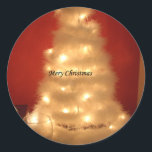 Hakuna Matata Merry Christmas white Runder Aufkleber<br><div class="desc">Während die Weihnachtsfarben rot erscheinen, gibt es eine besondere Möglichkeit, den phantastischen Weihnachtsschnee mit der Schönheit der Weihnachtslieder, -geschenke und -geschenke zu verbinden. Diese Zeit des Jahres ist, was Red Christmas Jingle Bells lasse Ihnen Erfahrung und haben einen gesegneten Nice Day HoHoHo! Frohe Weihnachten und ein glückliches Neues Jahr mit...</div>