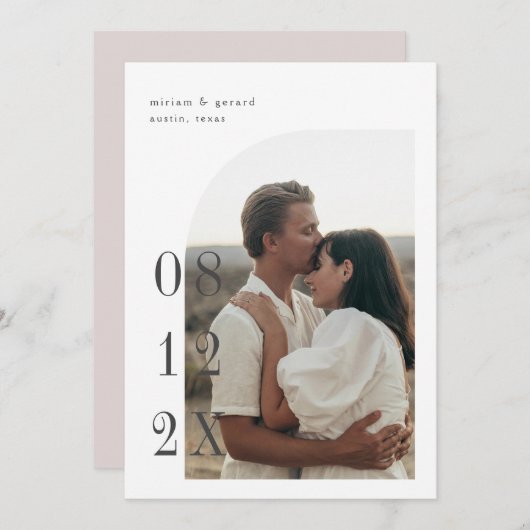 Halb gewölbtes Foto mit großem Datum Save The Date (Vorne/Hinten)