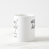 Halb leer? Addieren Sie Schnäpse! Kaffeetasse (Mittel)