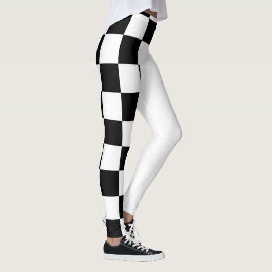 Halb schwarz-weiße Leggings (Rechts)