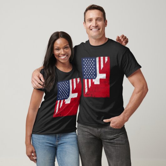 Halb USA Flagge Halbschweizer Flagge Amerikanisch T-Shirt (Unisex)