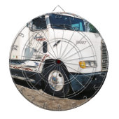 halb zurückgezogen dartscheibe (vorne)