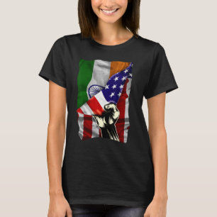 Halbe amerikanische Flagge Indische ROOTS USA Flag T-Shirt
