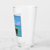 Halbe Ananas mit Punch am Strand Glas (Links)