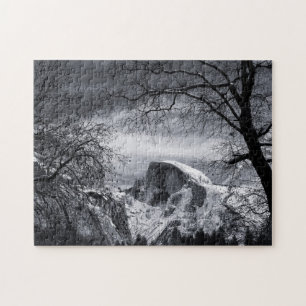 Halbe Haube dem Tal in des Winter-  Yosemite Puzzle