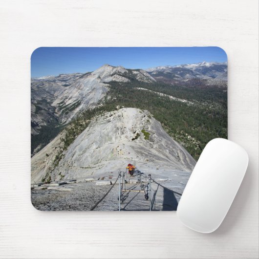 Halbe Kuppel mit Blick von den Kabeln herunter - Y Mousepad (Mit Mouse)