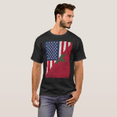 Halbe US-Flagge Halbmarokkanische Flagge Amerikani T-Shirt (Vorne ganz)