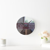 Halber Punkt, Detroit Chicago Runde Wanduhr (Zuhause)