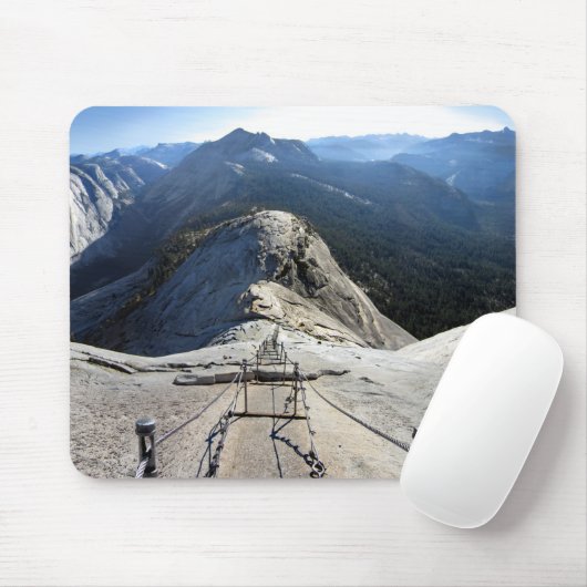 Halbkuppel aus den Kabeln - Yosemite Mousepad (Mit Mouse)