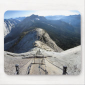 Halbkuppel aus den Kabeln - Yosemite Mousepad (Vorne)