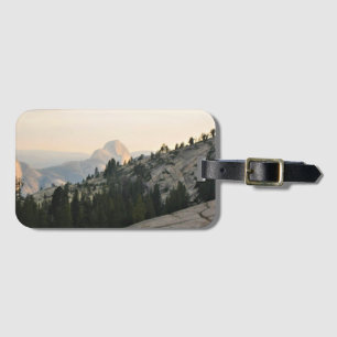 Halbkuppel von Olmstead Point, Yosemite, CA Gepäckanhänger