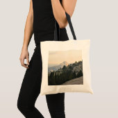 Halbkuppel von Olmstead Point, Yosemite, CA Tragetasche (Vorderseite (Produkt))